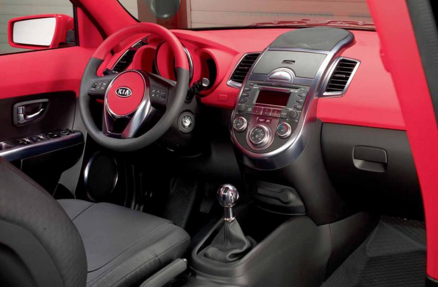  Kia Soul Burner Concept 2008 года  (фото 2 из 13)